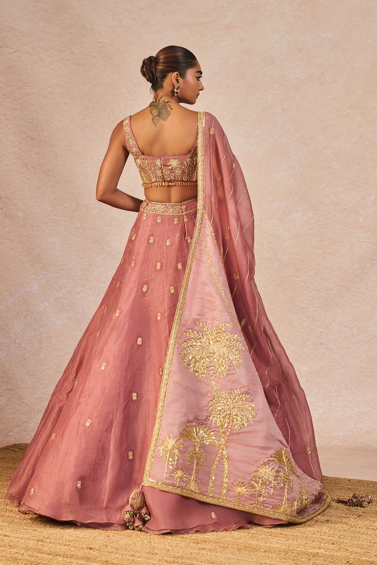Pyaar Ke Charche Lehenga