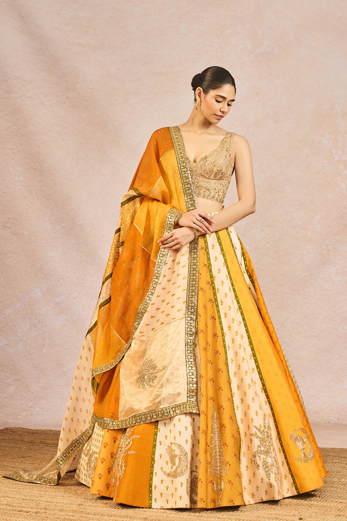 Aur Tum Lehenga Set