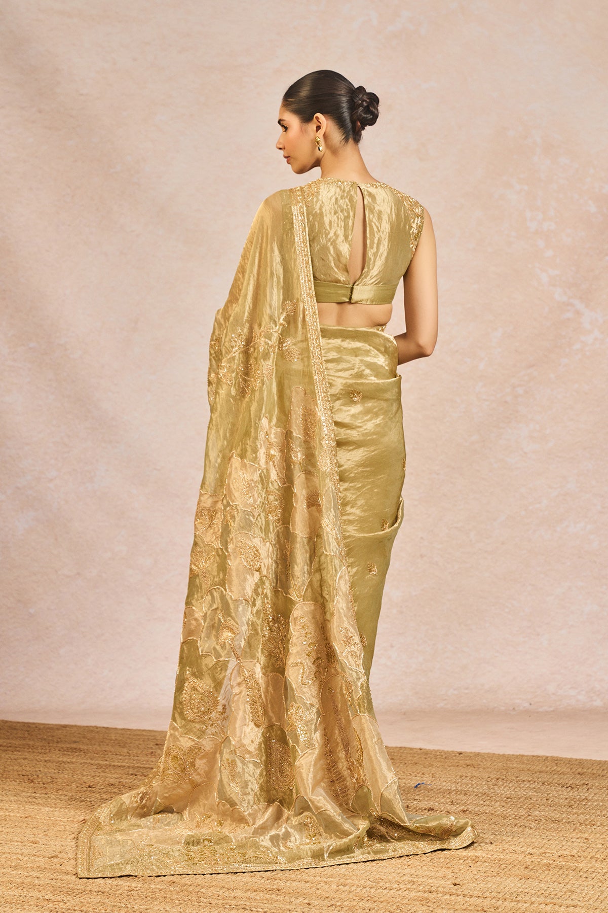 Fasl E Gul Saree