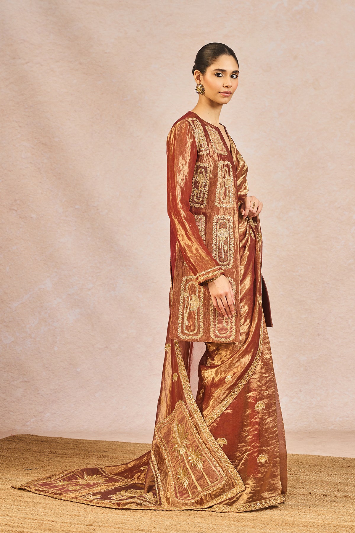 Zard Sitara Saree