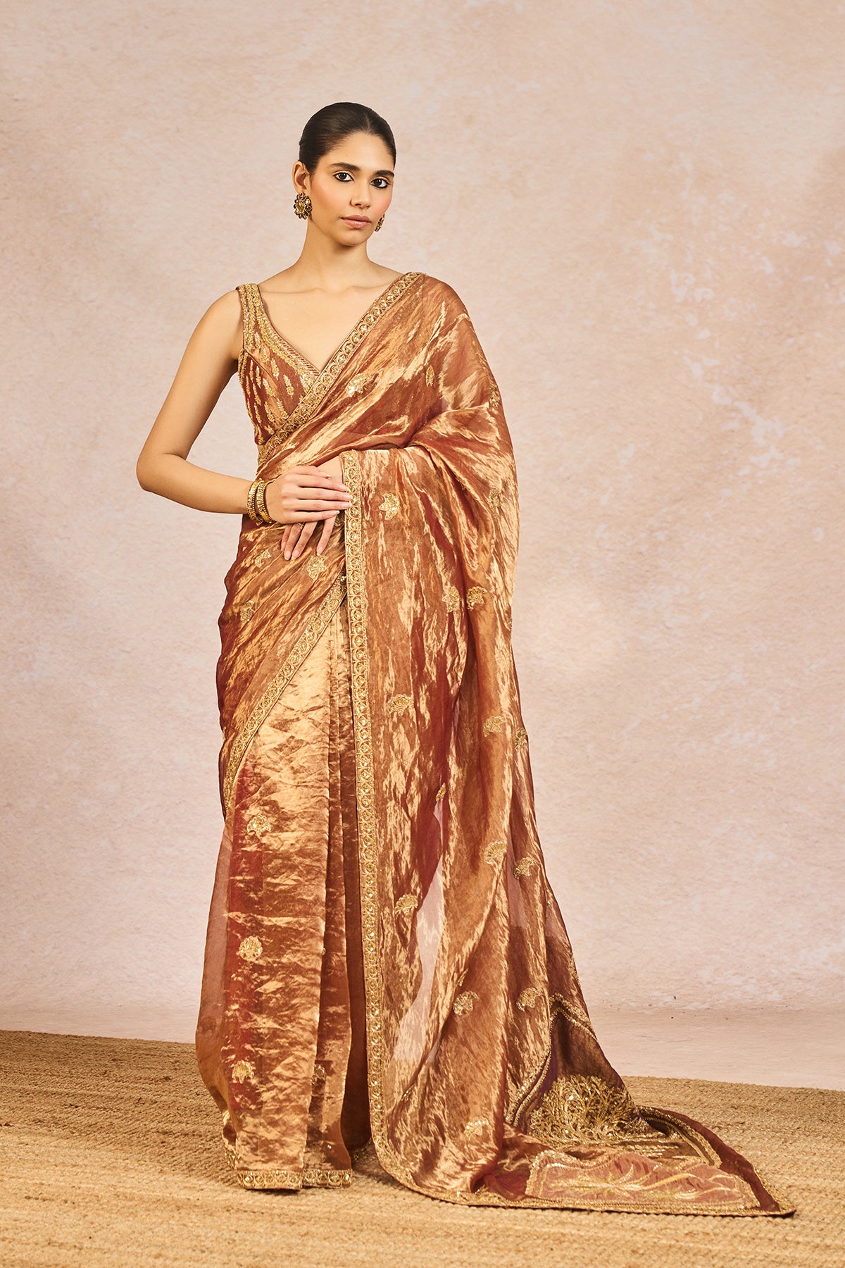 Zard Sitara Saree