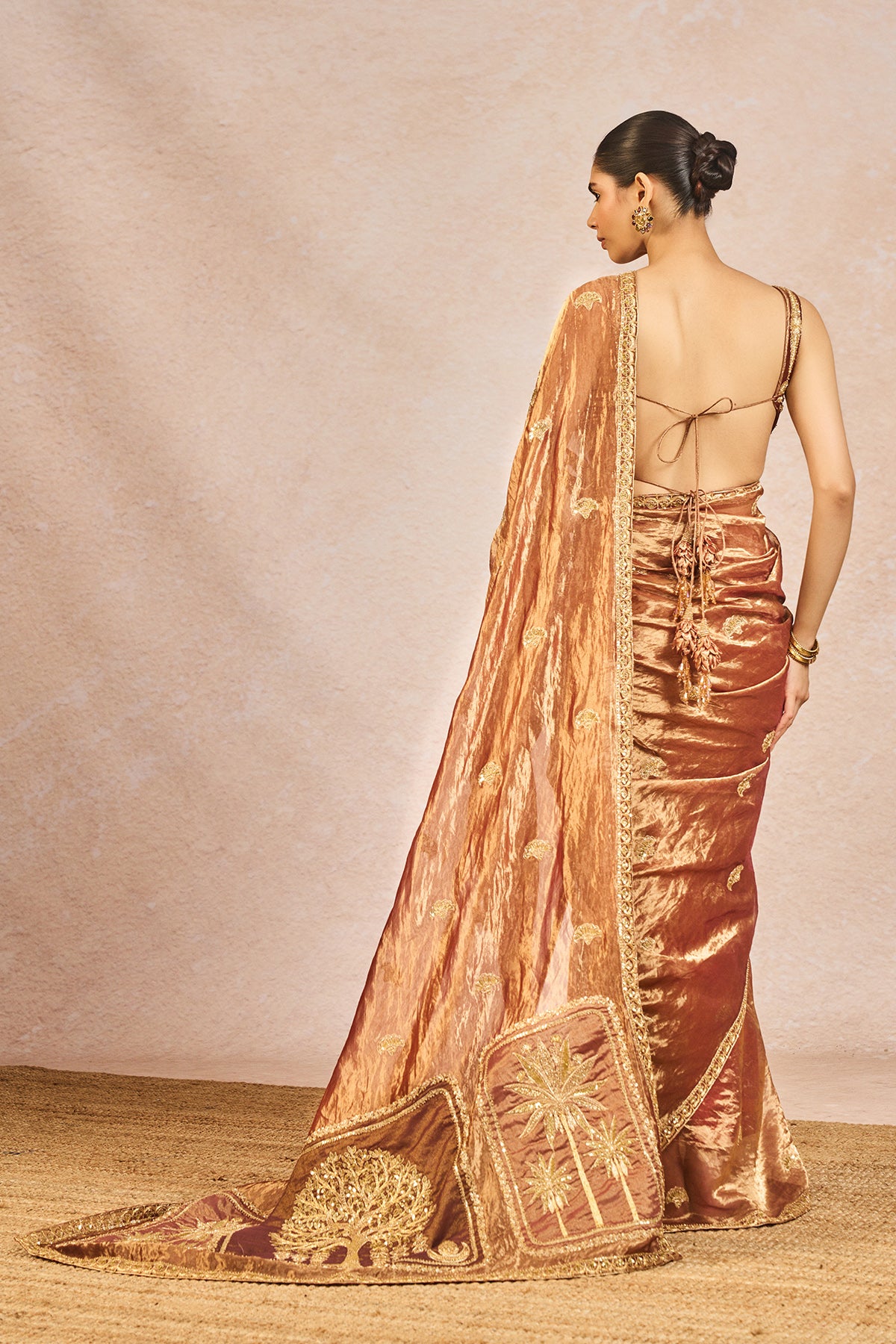 Zard Sitara Saree