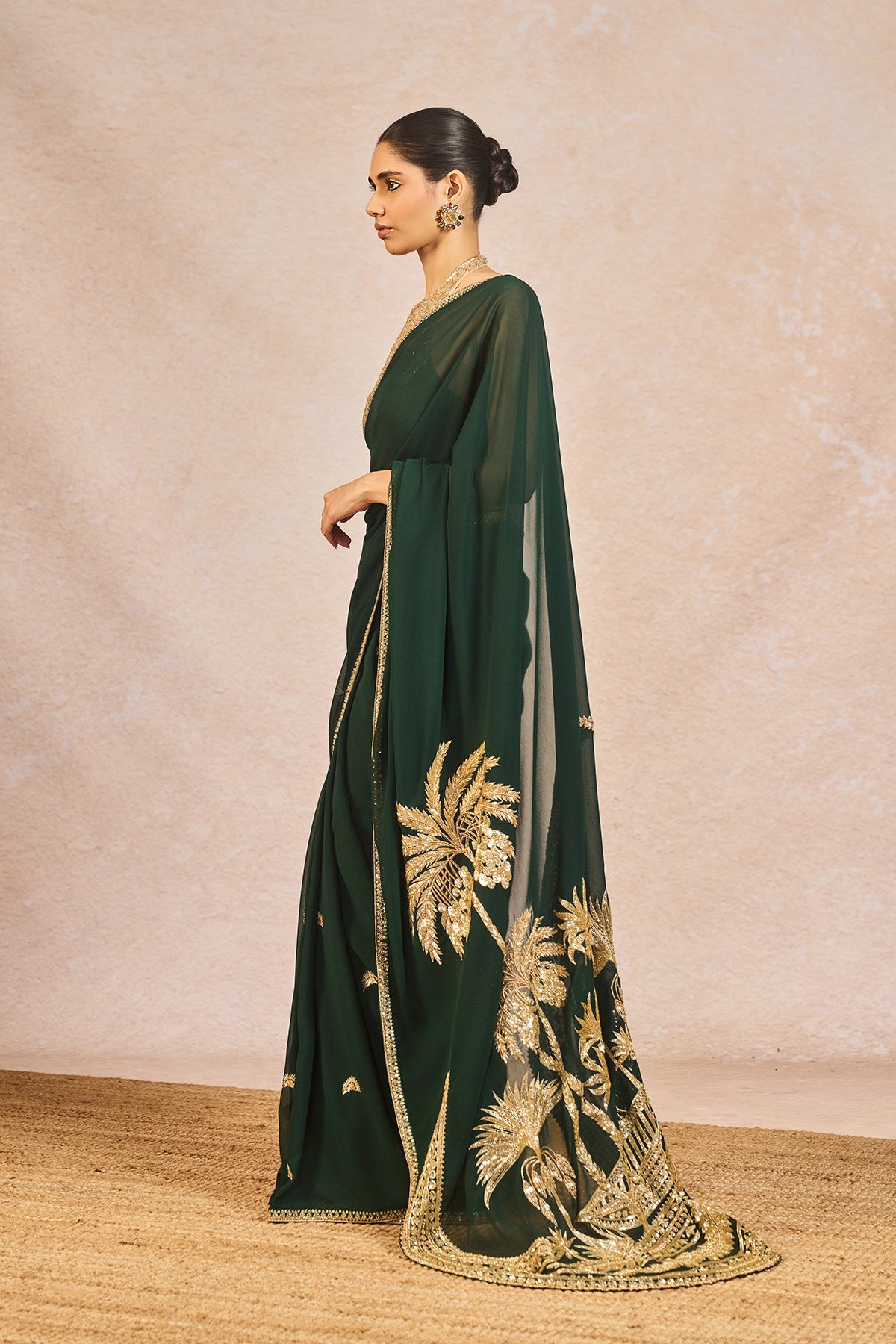 Mehendi Rachke Saree