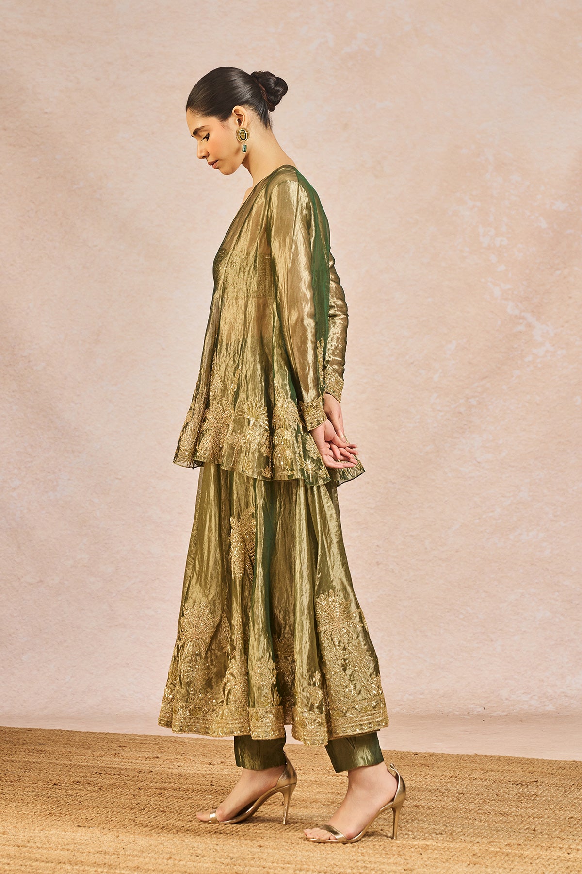 Khwabon Ki Shehzadi Skd Set