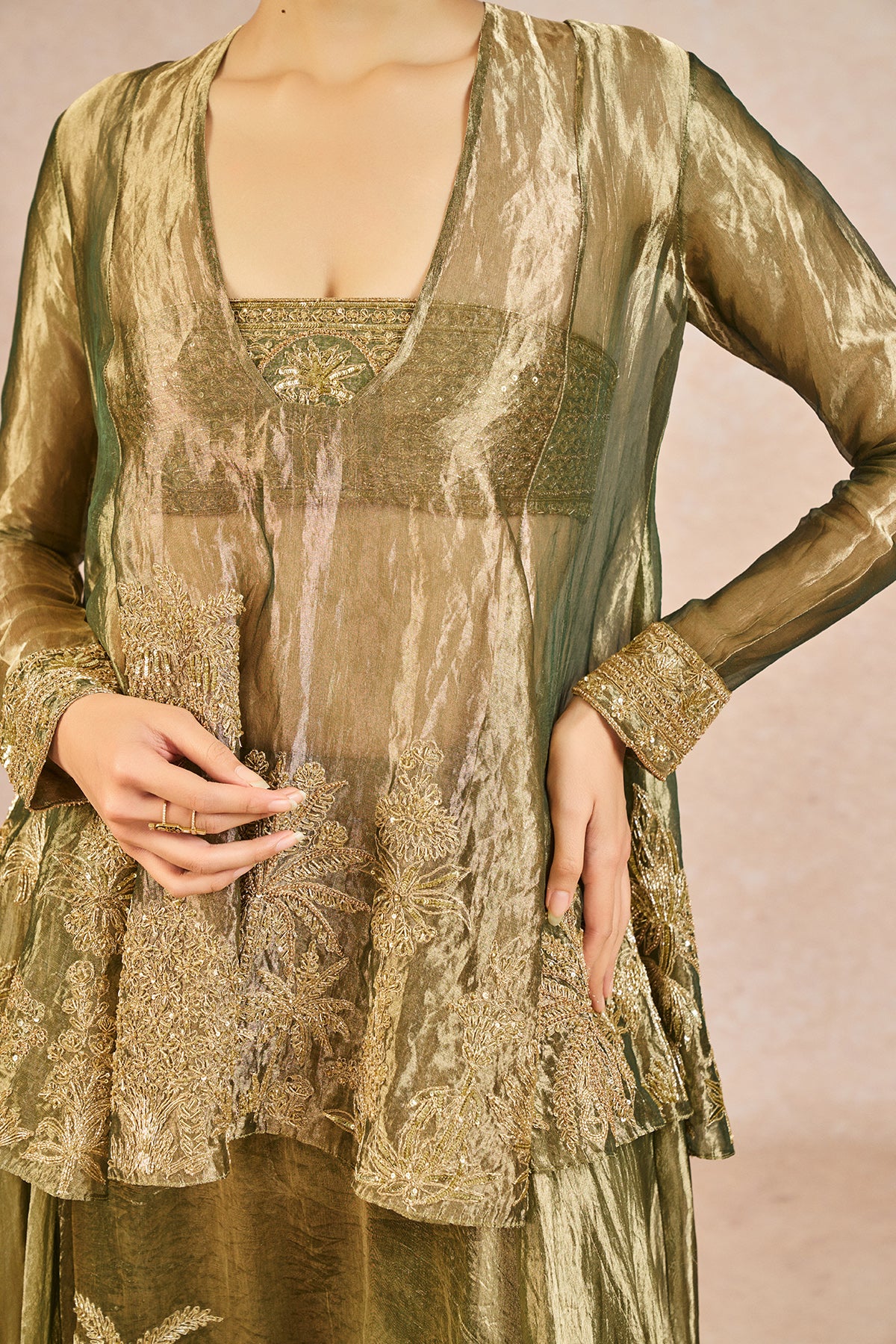 Khwabon Ki Shehzadi Skd Set
