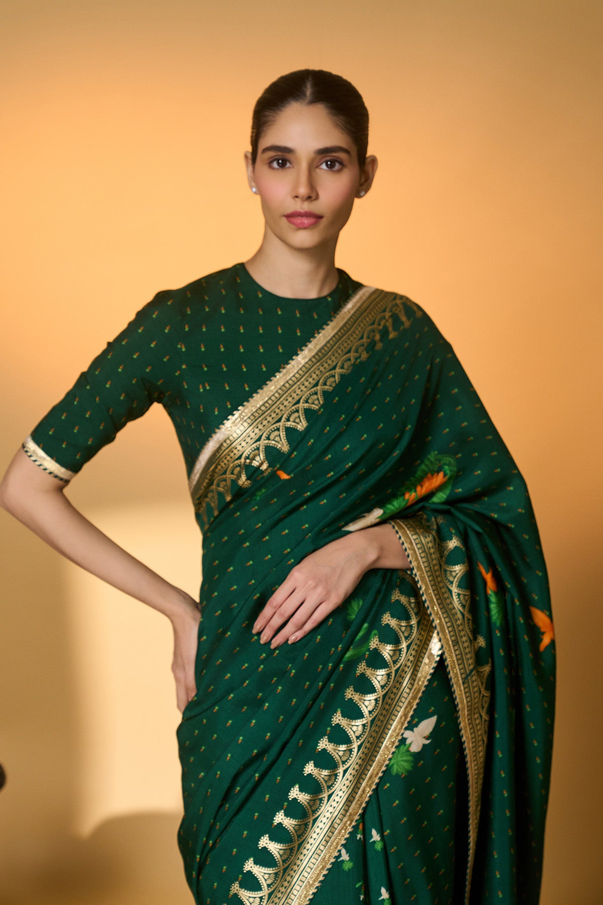 Green Trpoical Amber Arches Saree