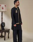 Black 'Khushboo Khwaab' Bandi Set