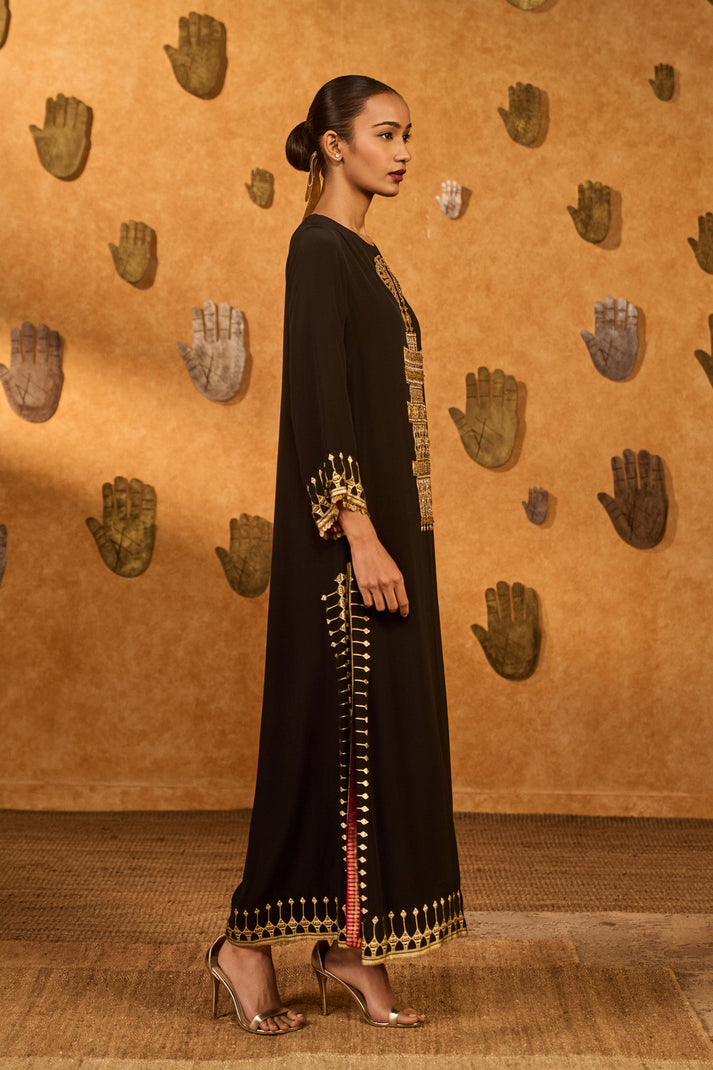 Black Dessert Muse Kaftan