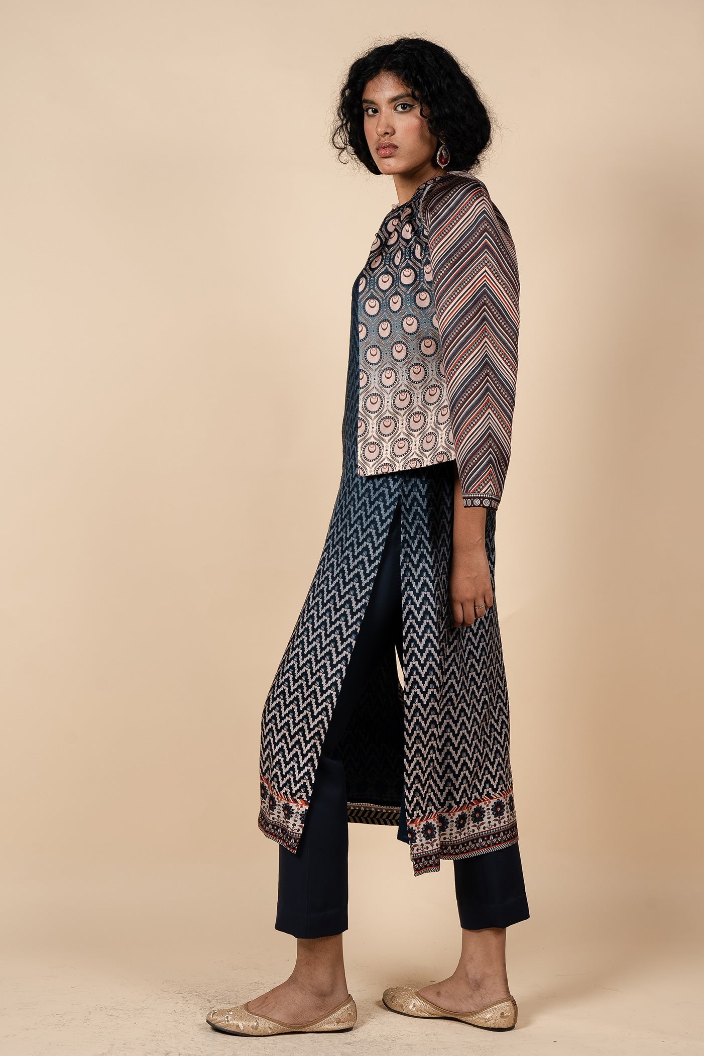 Sunny's Bridal - JJV By JJ Valaya - Midnight Blue - Ivory Reversible ...