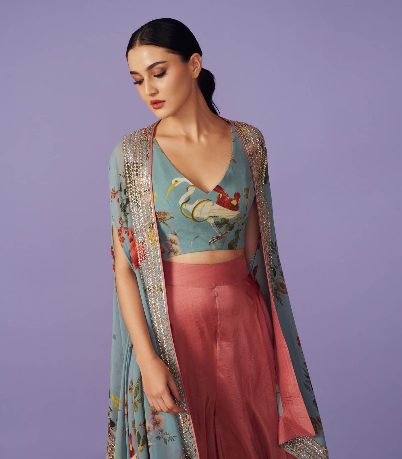 Sequence Open Cape Set