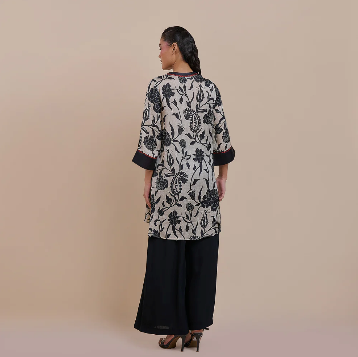 Creme Ivory - Noir Tunic | Atth