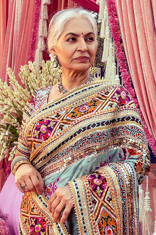 Green Floral Border Saree Set