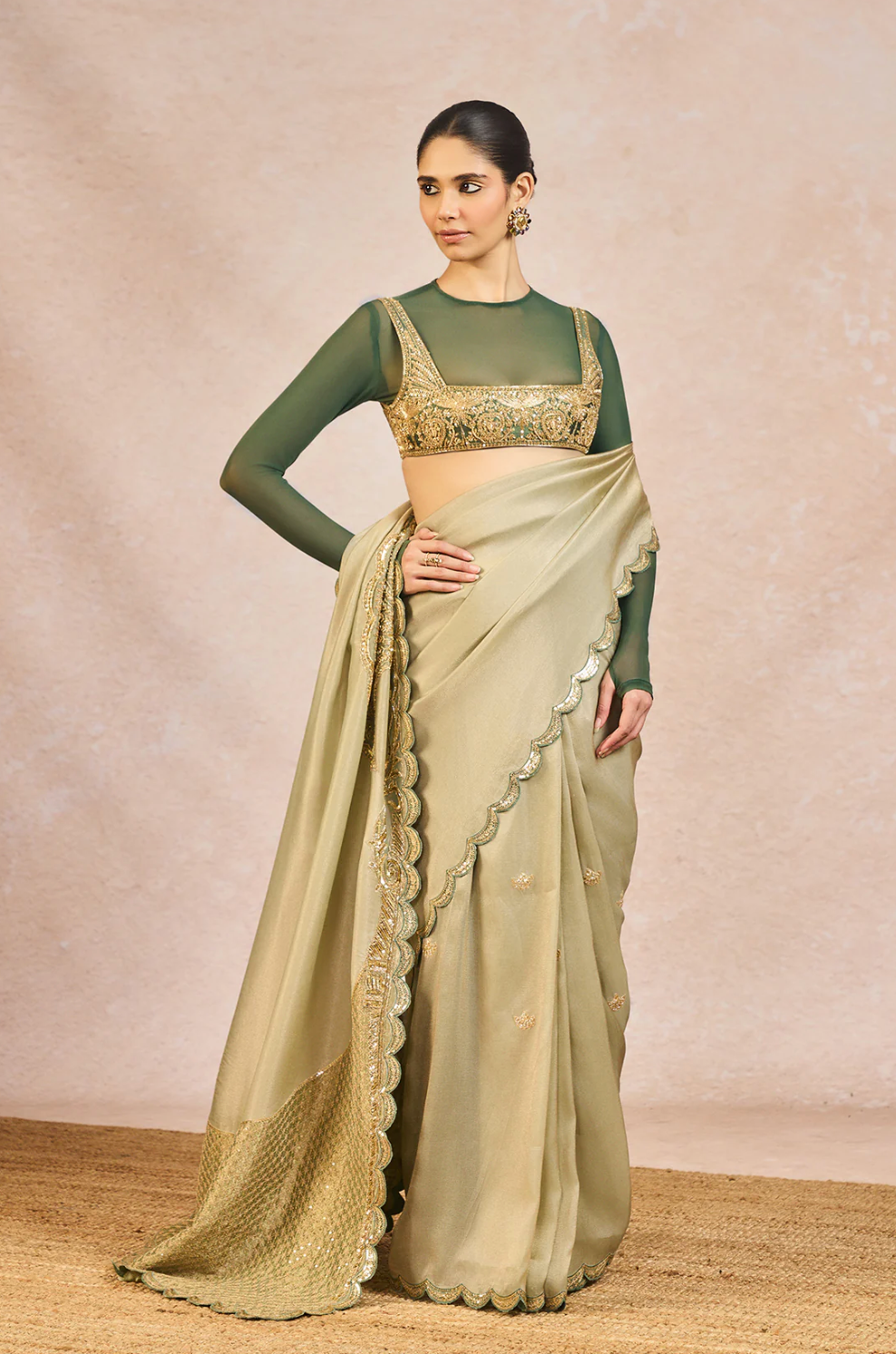 Ikrar Hua Saree