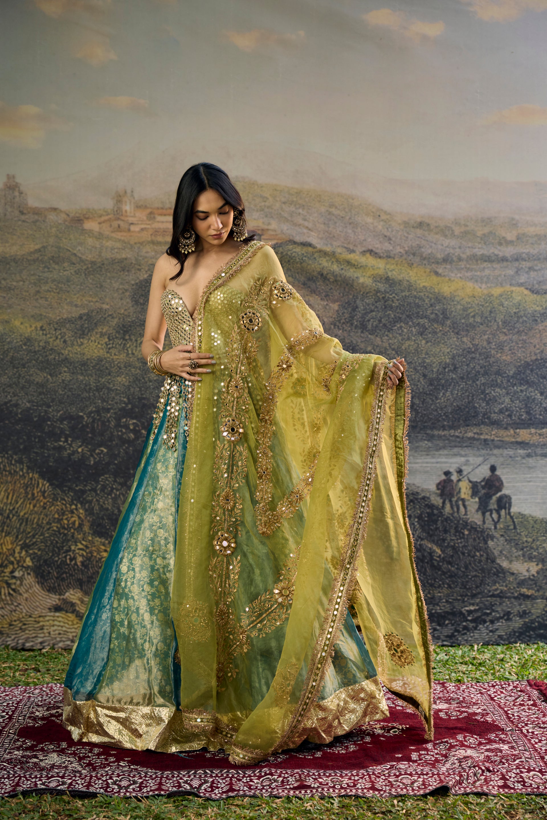 Myra Lehenga Set