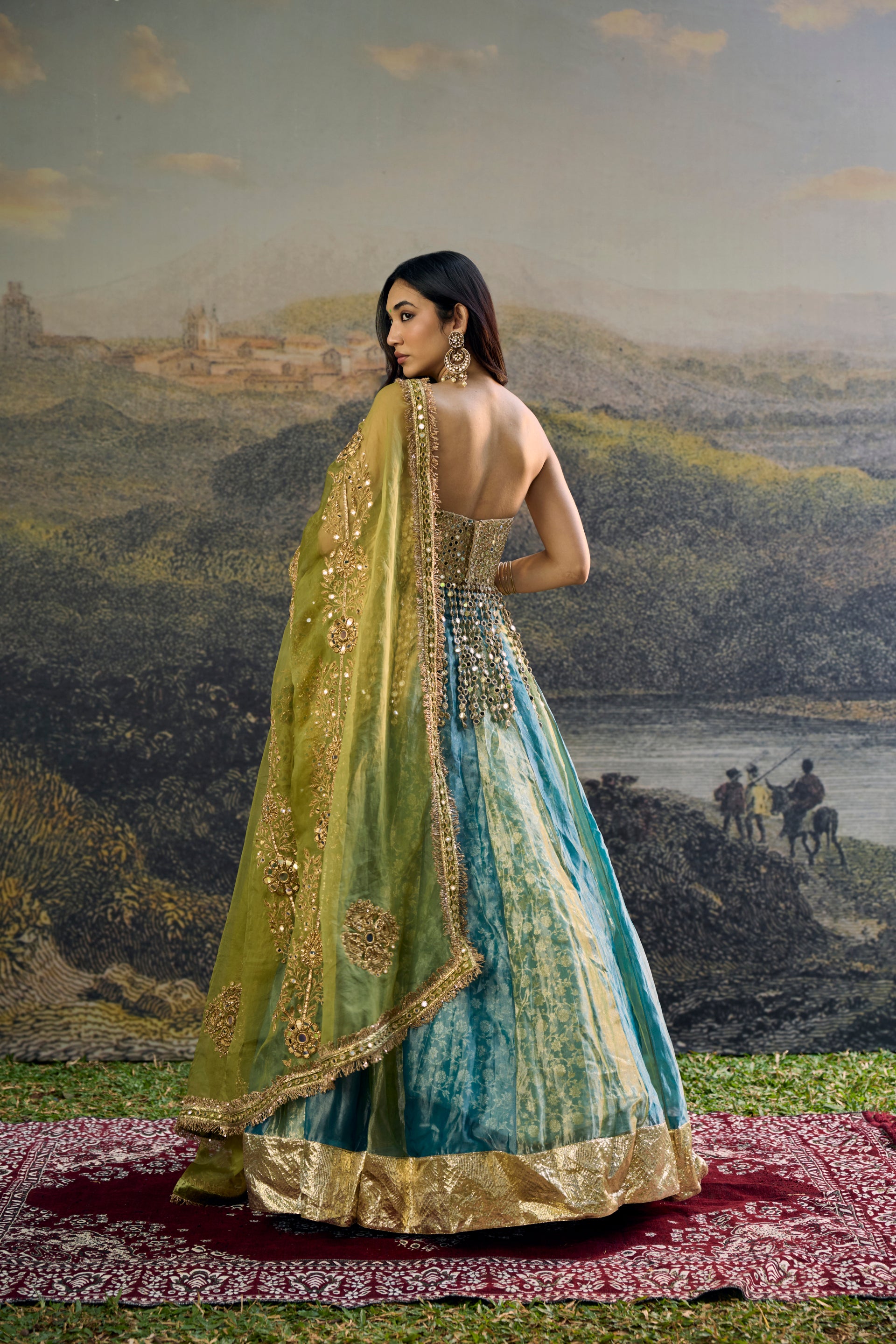 Myra Lehenga Set