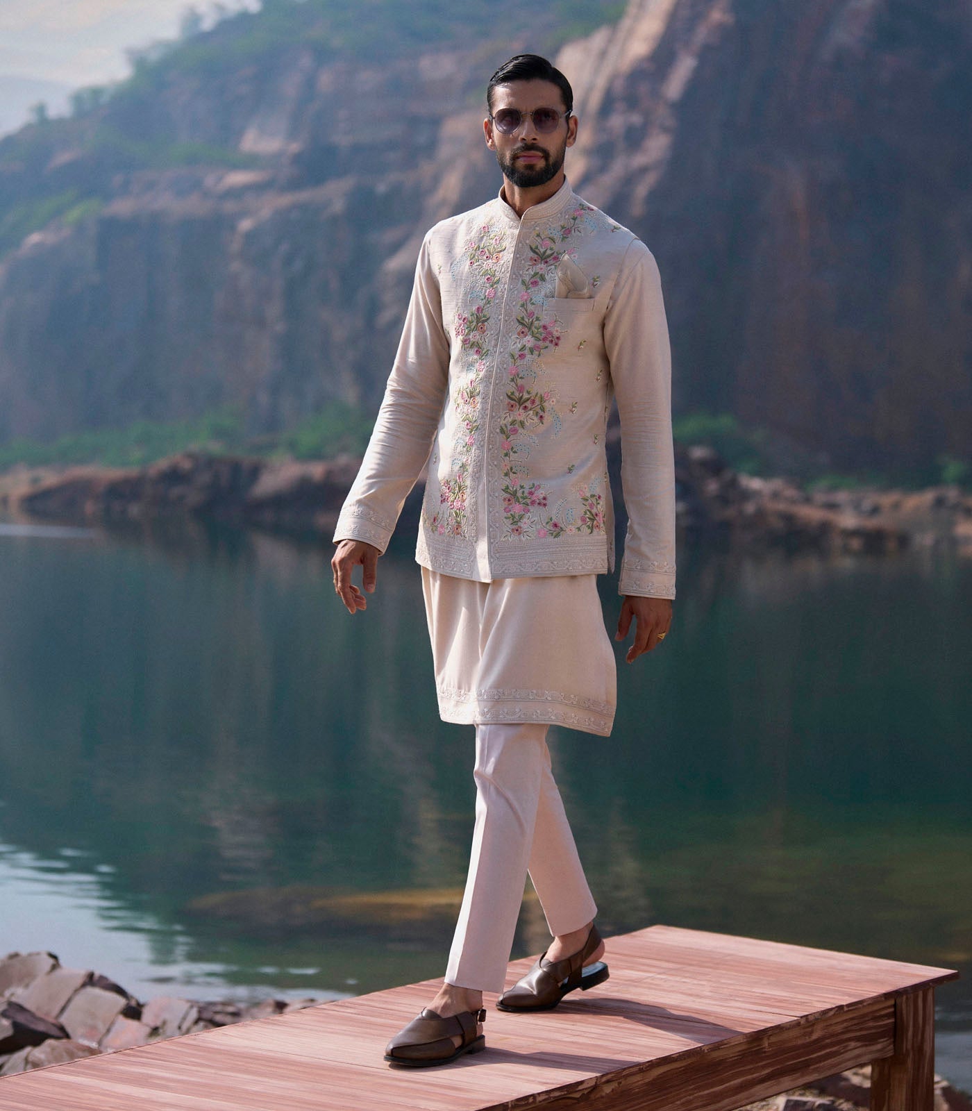 Ivory Bandi Set