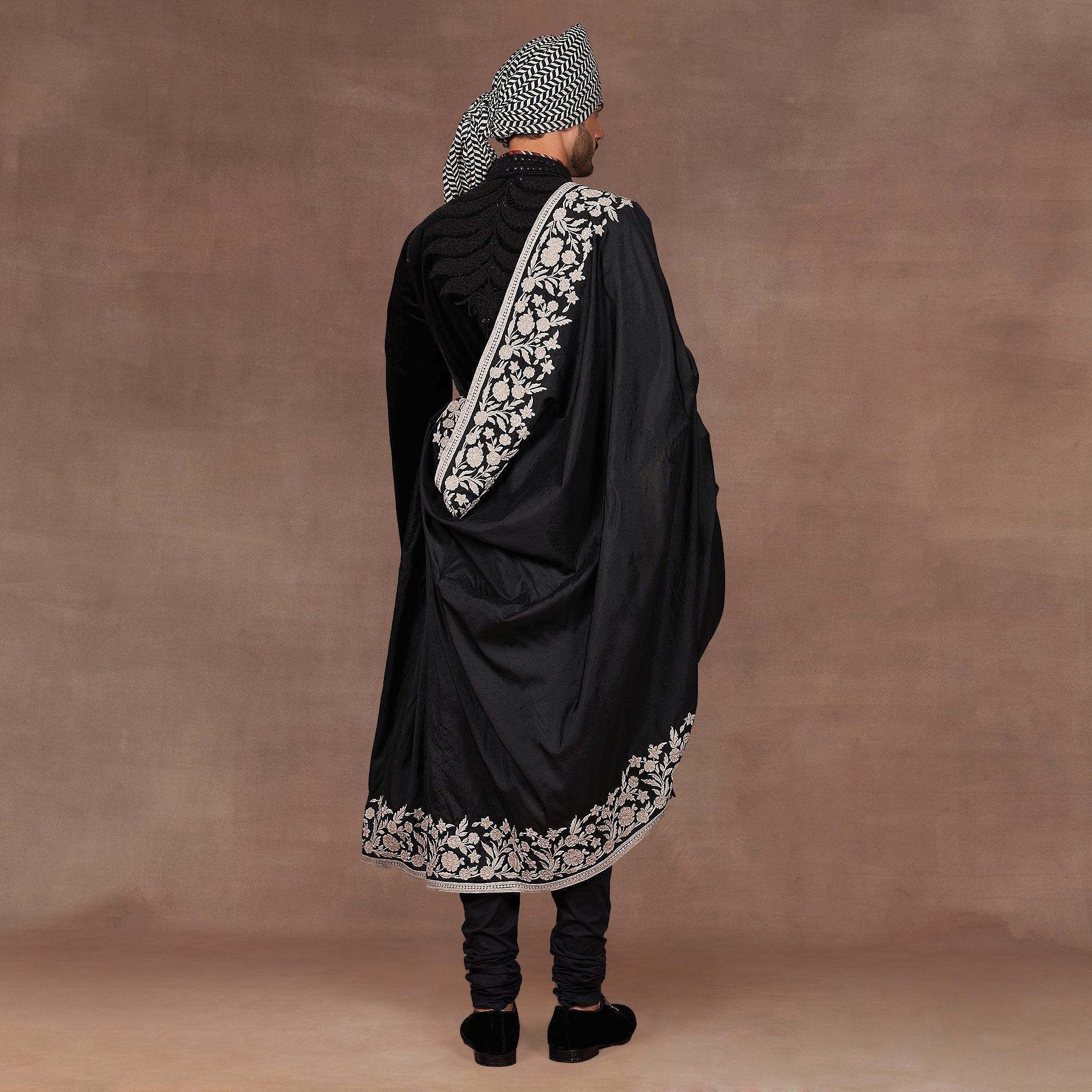 Noir - Ivory Stole | East