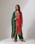 Red Silk Bandhani Kurta Set With A Green Dupatta And Pants