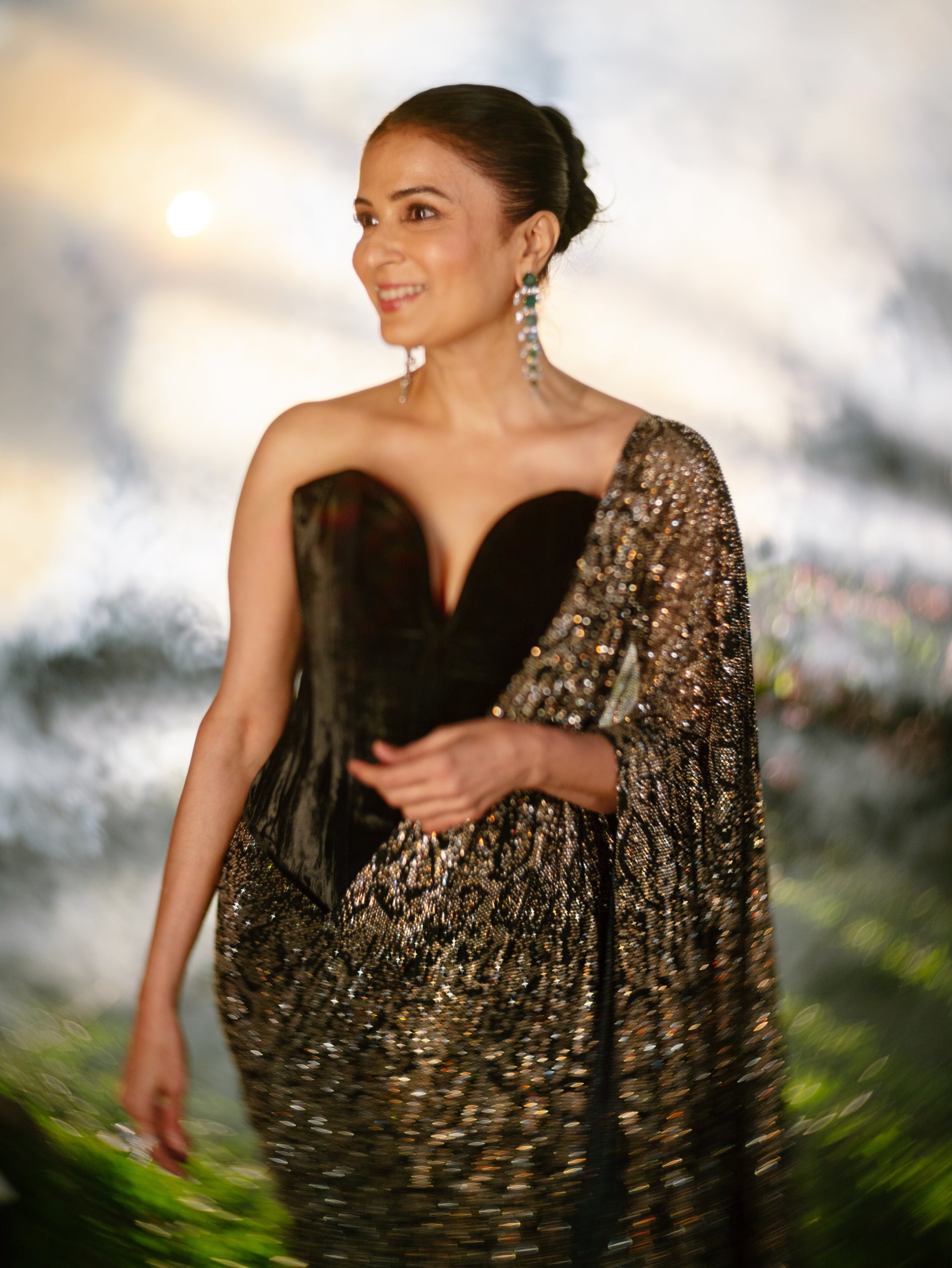 Midnight Frost Drape Set