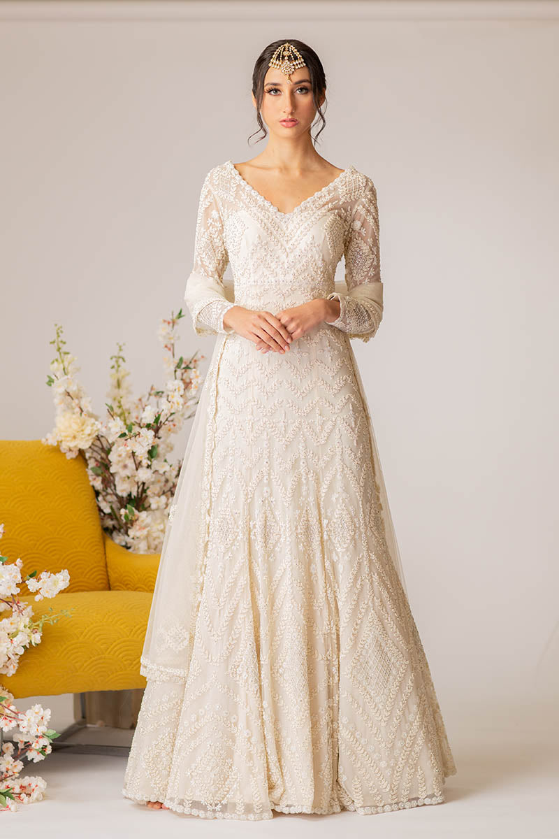 Sunny's Bridal x Seema Gujral - Off White Hip Fitted Gown Set - Gowns